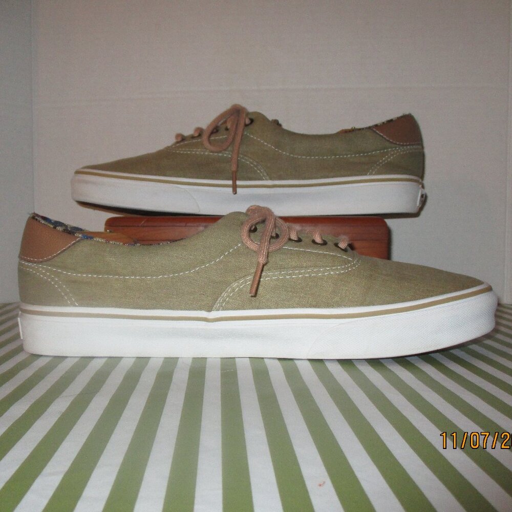 Vans Sneakers Off The Wall - Picture 4 of 14